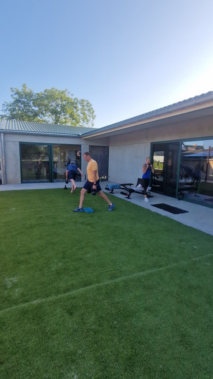 Fit de zomer door: drie tips om je trainingsroutine vast te houden tijdens de vakantiemaanden
