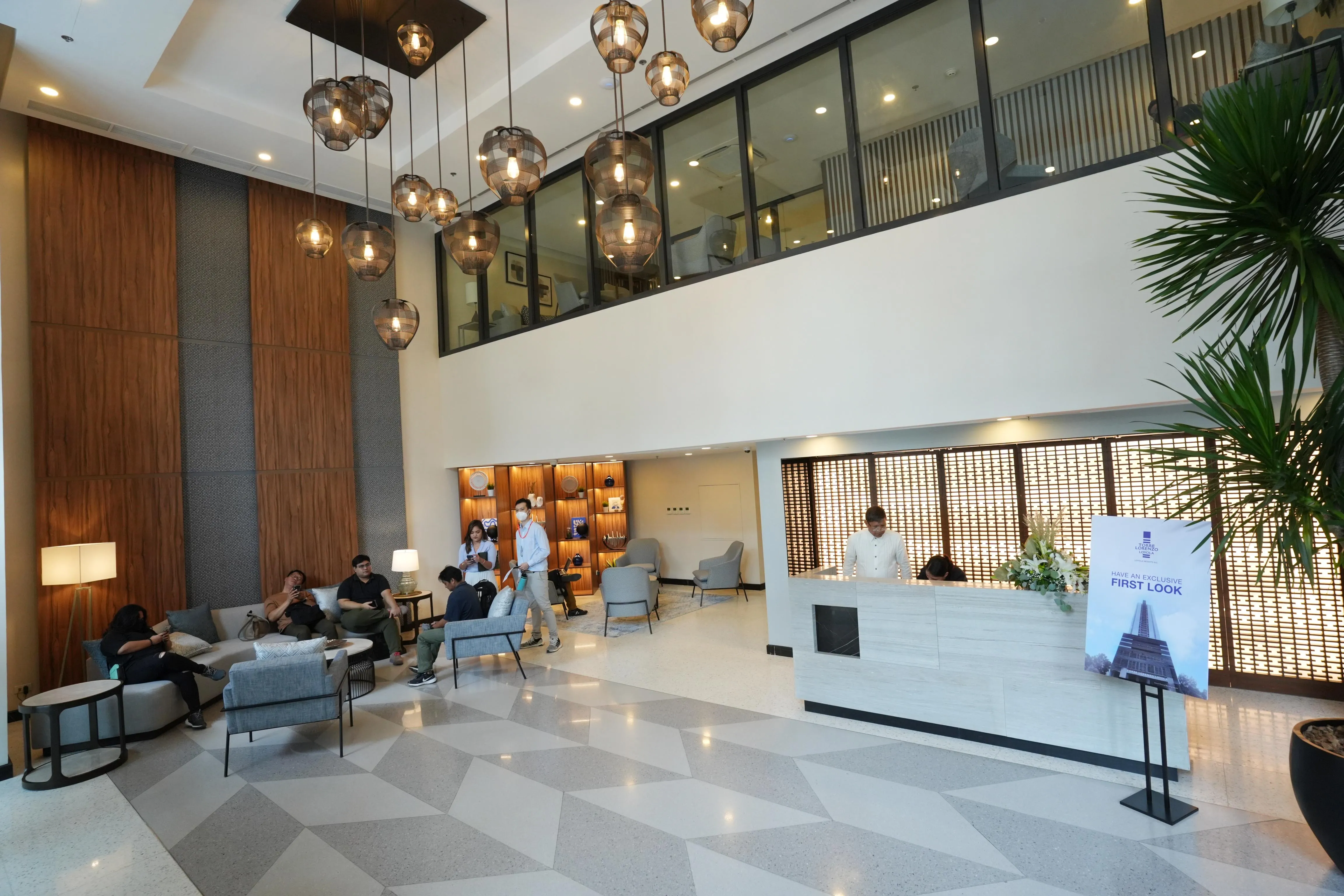 Torre Lorenzo Loyola Lobby