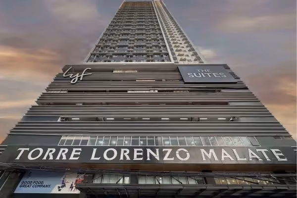Torre Lorenzo Malate high-rise condominium building exterior view