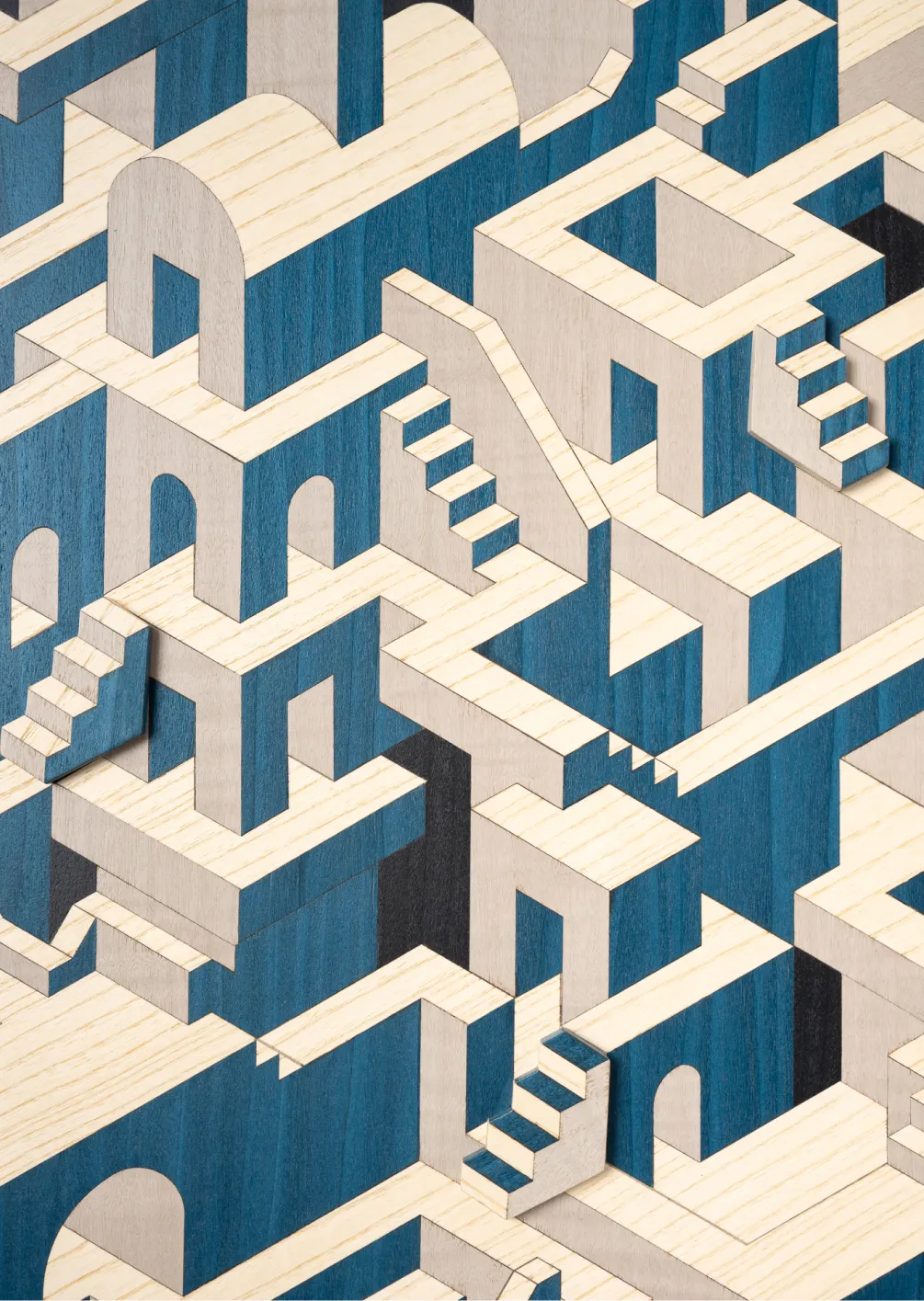 Marqueterie représentant une architecture urbaine isométrique colorée, Naxos, Juliette Huneau, 2026
Marquetry depicting a colorful isometric urban architecture, Naxos, Juliette Huneau, 2026