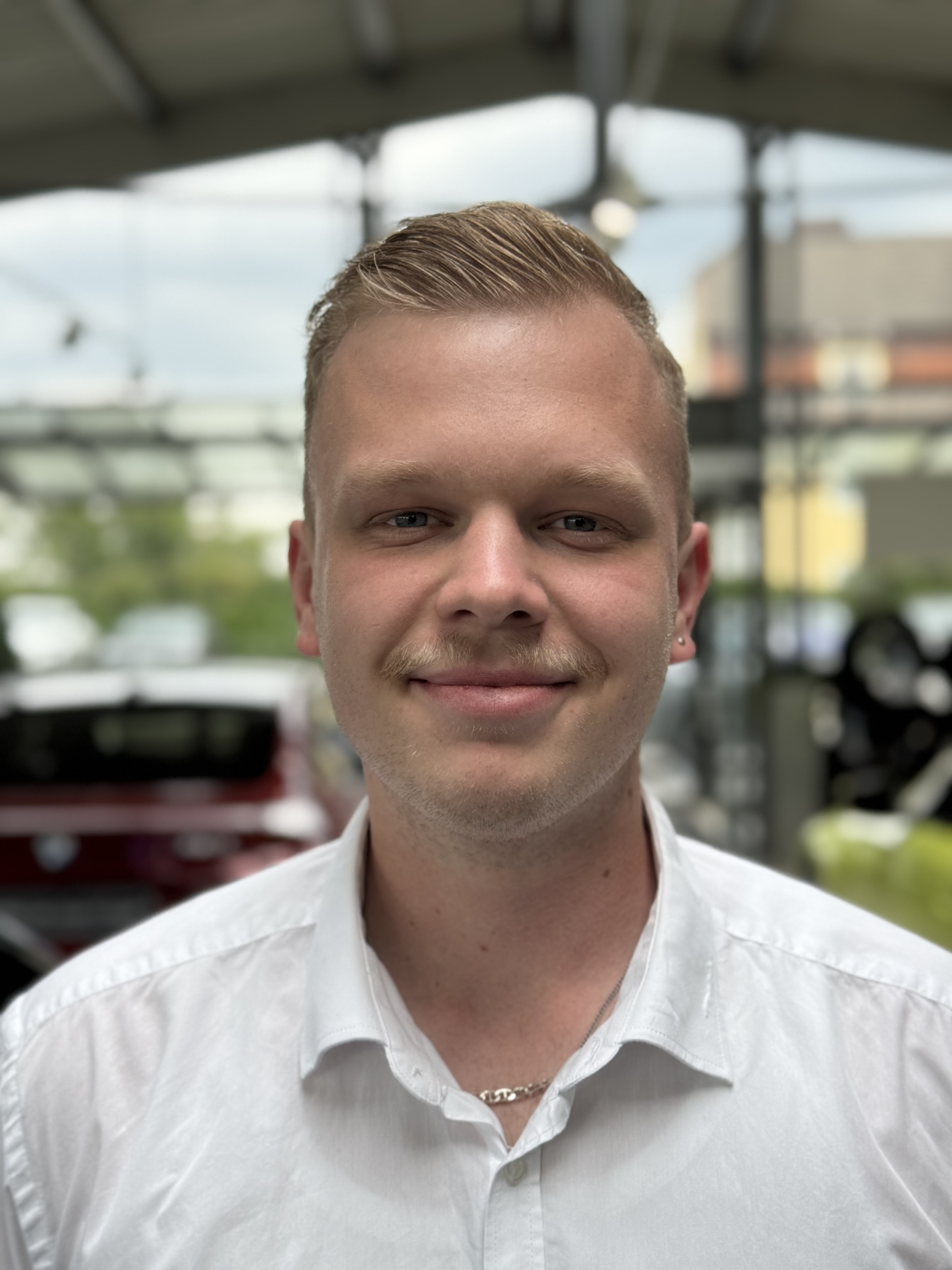 Levin Hoffmann Verkaufsberater - MOTORHEIMAT Wagner-Schwarz in Kirchseeon, Traunstein, Altenmarkt, Wasserburg und Oberhaching