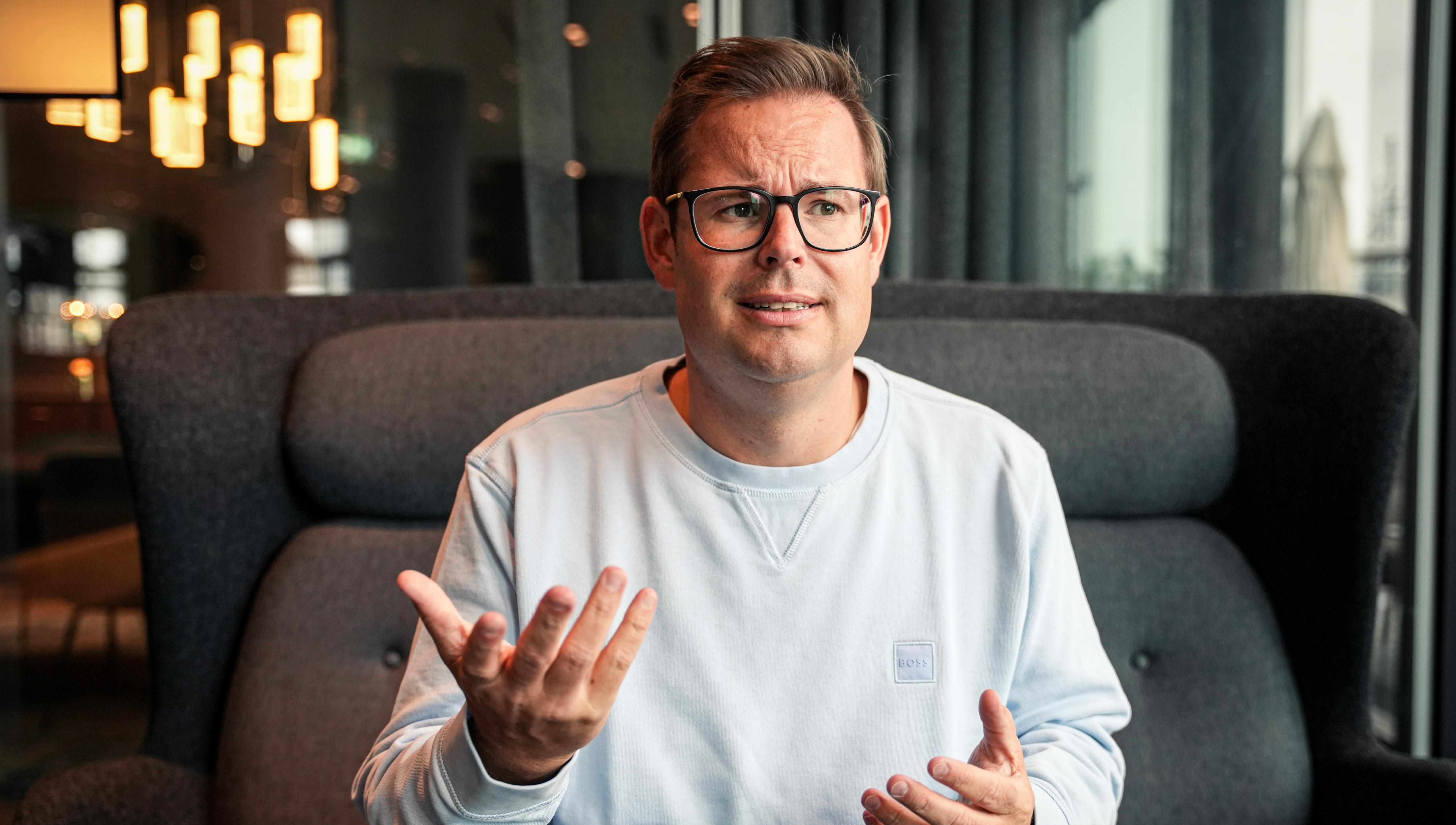Bild von Daniel Lublinsky, erklärend