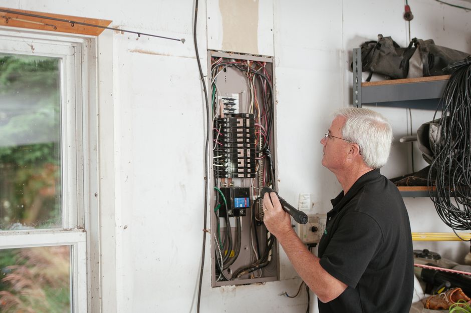 How to Troubleshoot AC Circuit Breaker Trips in 5 Easy Steps