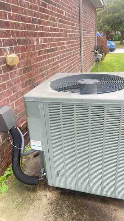 Residential AC Replacement in The Woodlands: What Homeowners Need to Know