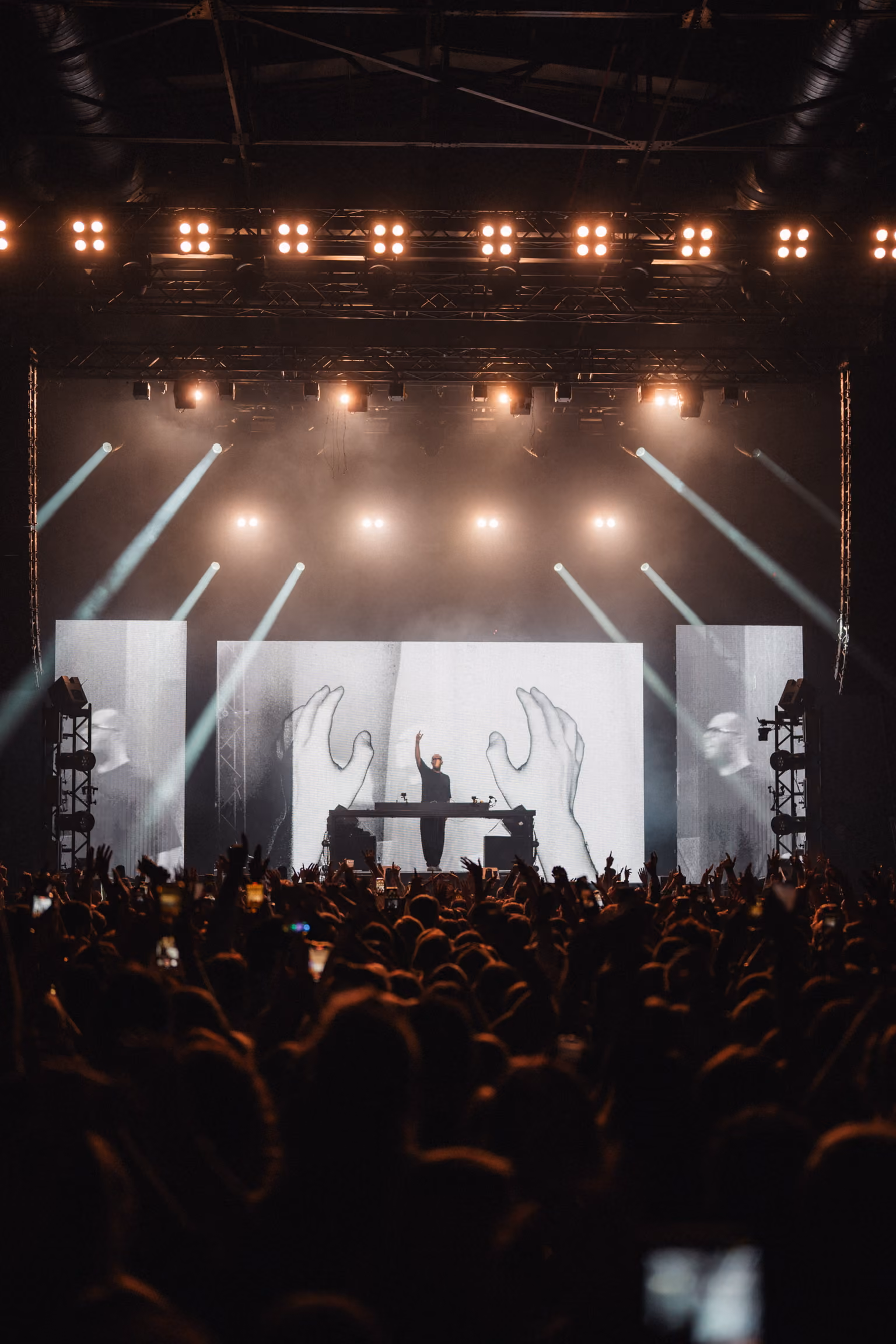 Concert stage with LED wall and lighting by photon