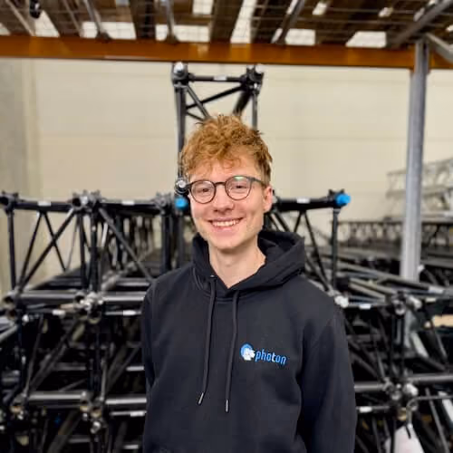 Porträt von Simon Heyne – Fachkraft für Veranstaltungstechnik in Ausbildung bei photon Veranstaltungstechnik