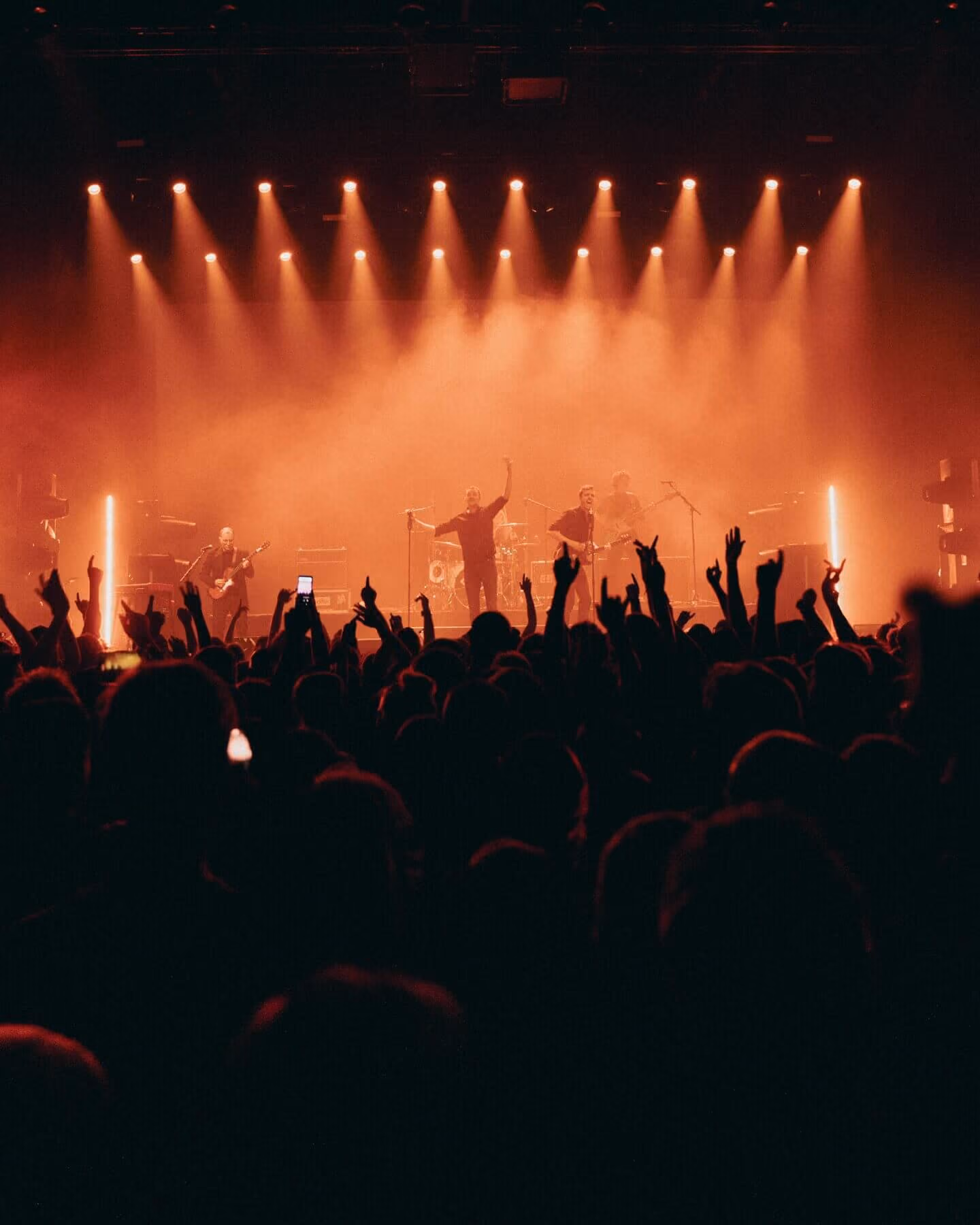 Concert lighting design at the Lumpenpack tour by photon