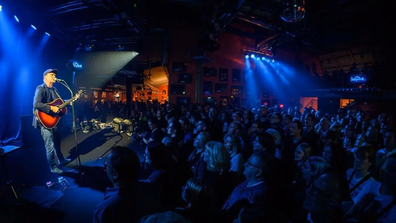 Rockpalast Crossroads 2025 für den WDR in der Harmonie Bonn – Lichttechnik von photon