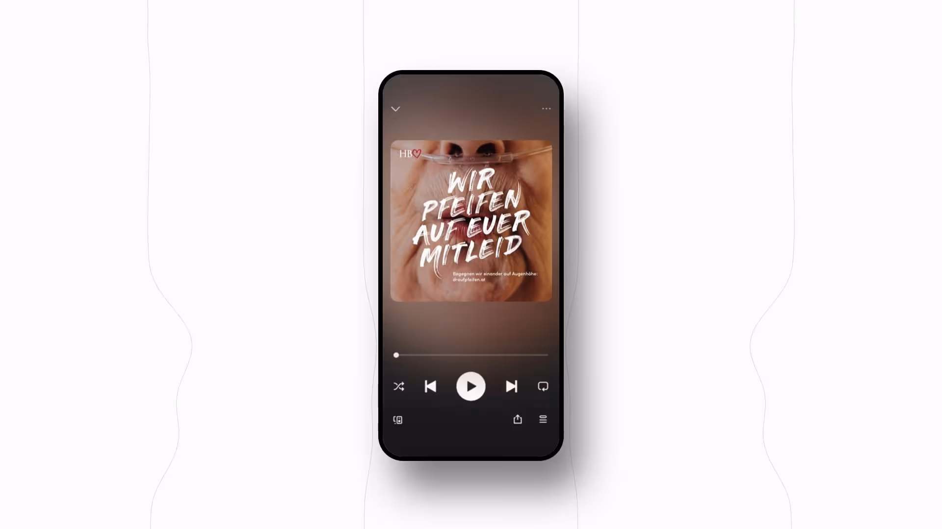 Smartphone-Display mit einem Instagram-Post der ‚Haus der Barmherzigkeit‘-Kampagne.