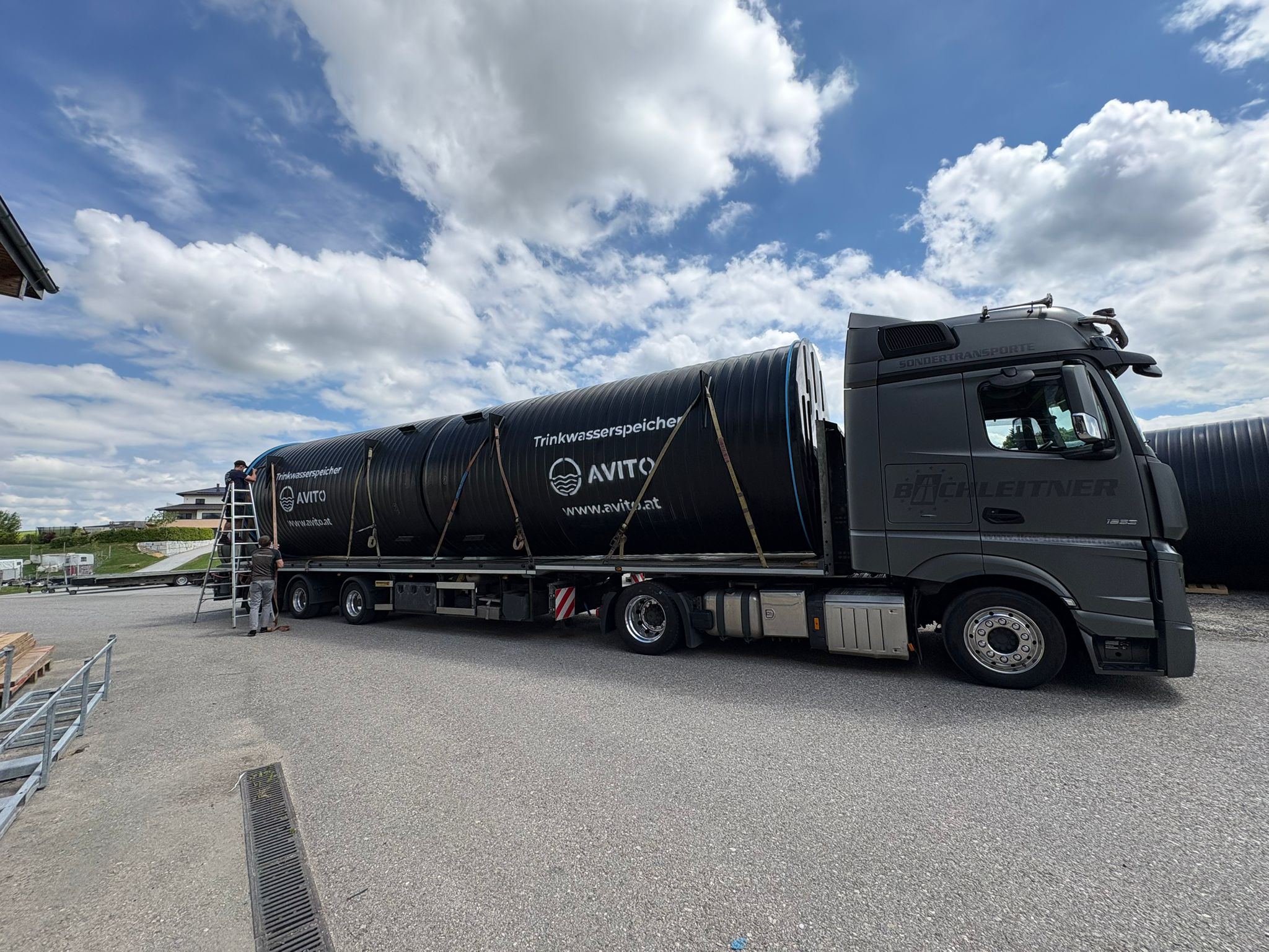 Trinkwasserspeicher auf LKW
