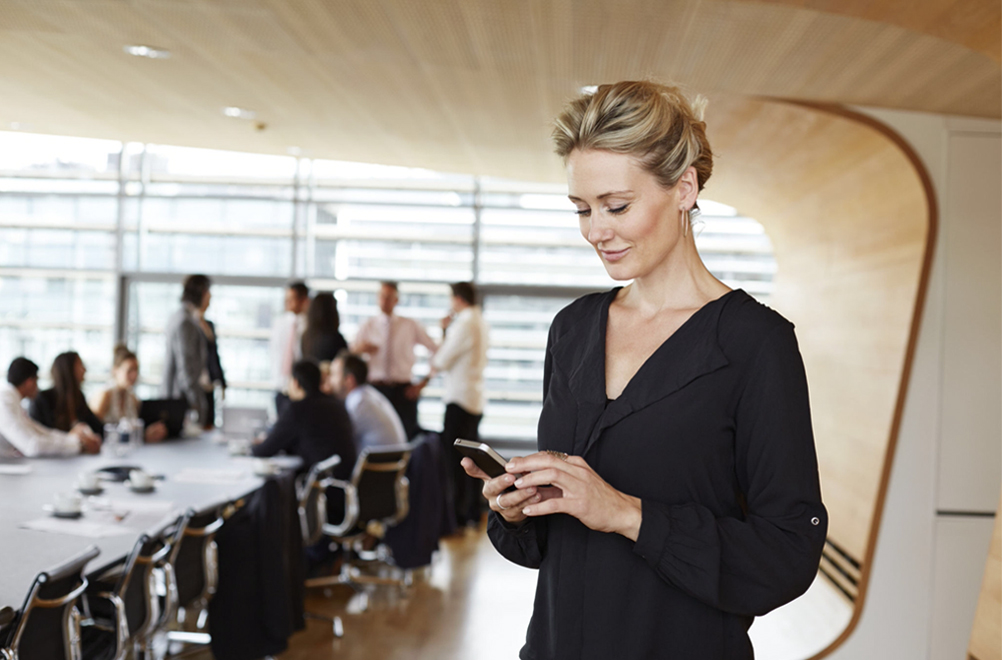 Triangle shape image of properties. Beautiful architecture as a imprvement of UX experiance through images.