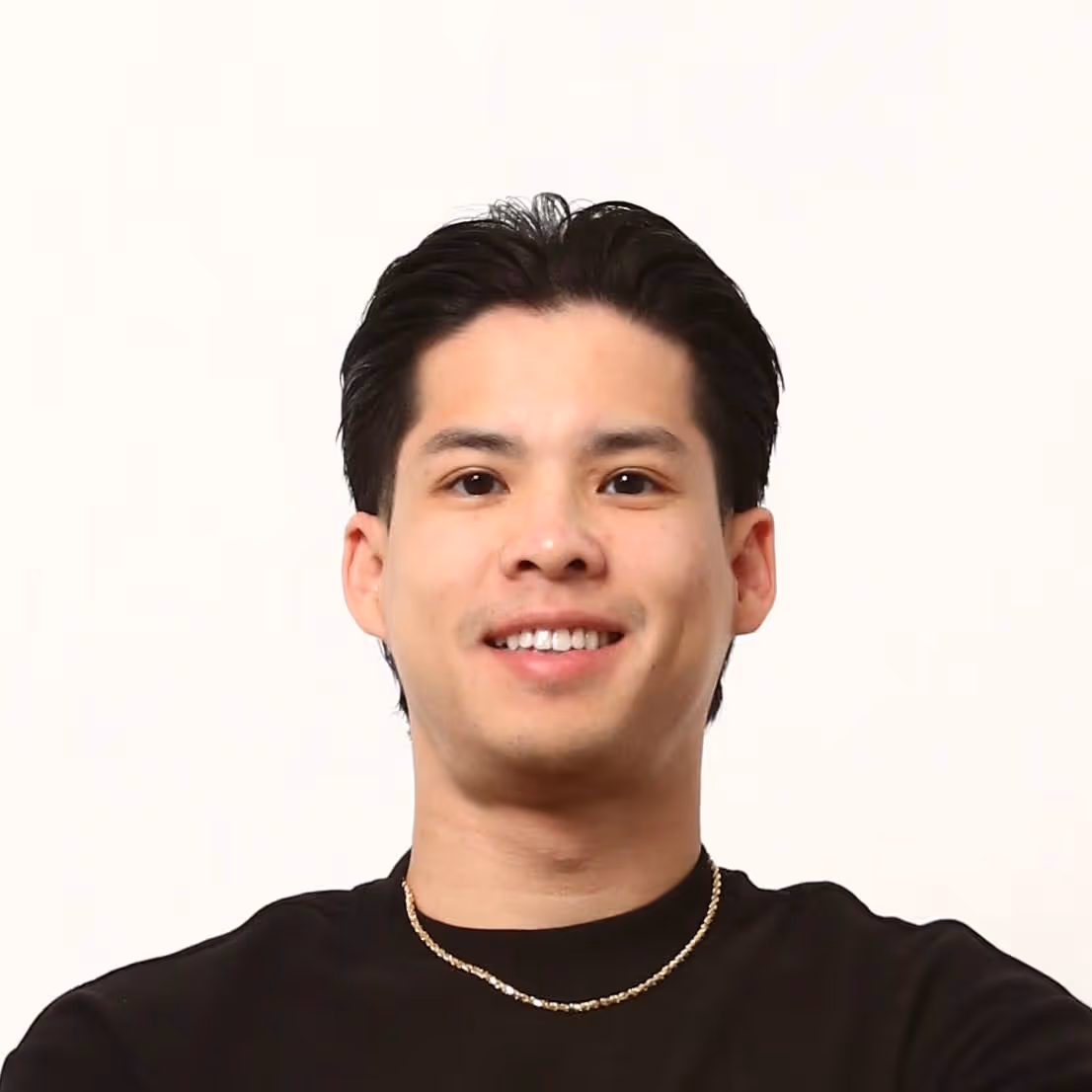 Portrait of Kody Pham, co-founder of Kloud Health and certified registered nurse practitioner (CRNP), dedicated to providing personalized health and wellness care.