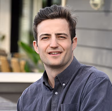 Elliot Cohen headshot