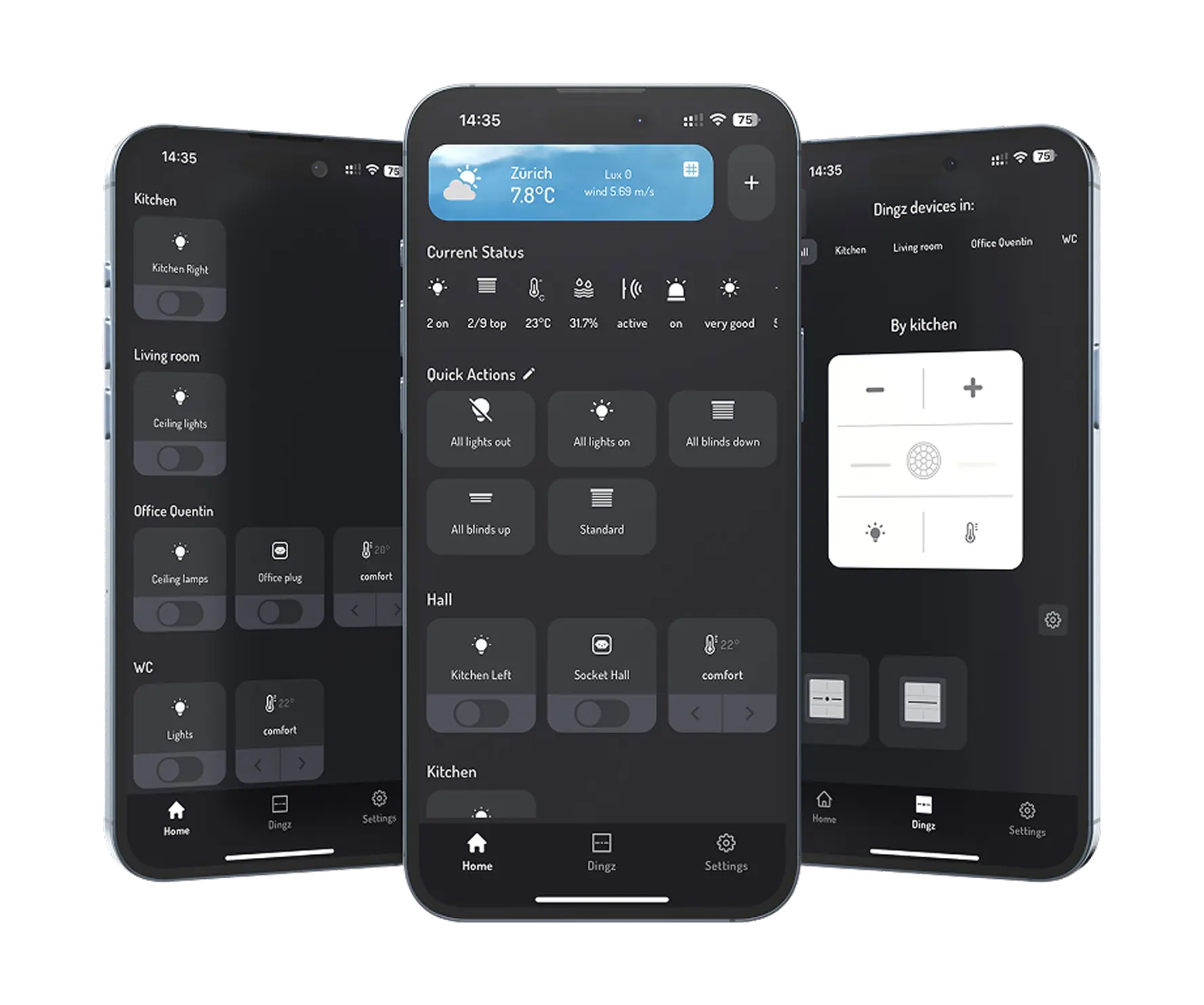 Tre smartphone che visualizzano un'interfaccia app per la casa intelligente con controlli per luci, tapparelle, temperatura e prese in diverse stanze, tra cui cucina, soggiorno, ufficio, corridoio e WC, con informazioni meteo e di stato visualizzate nella schermata principale.