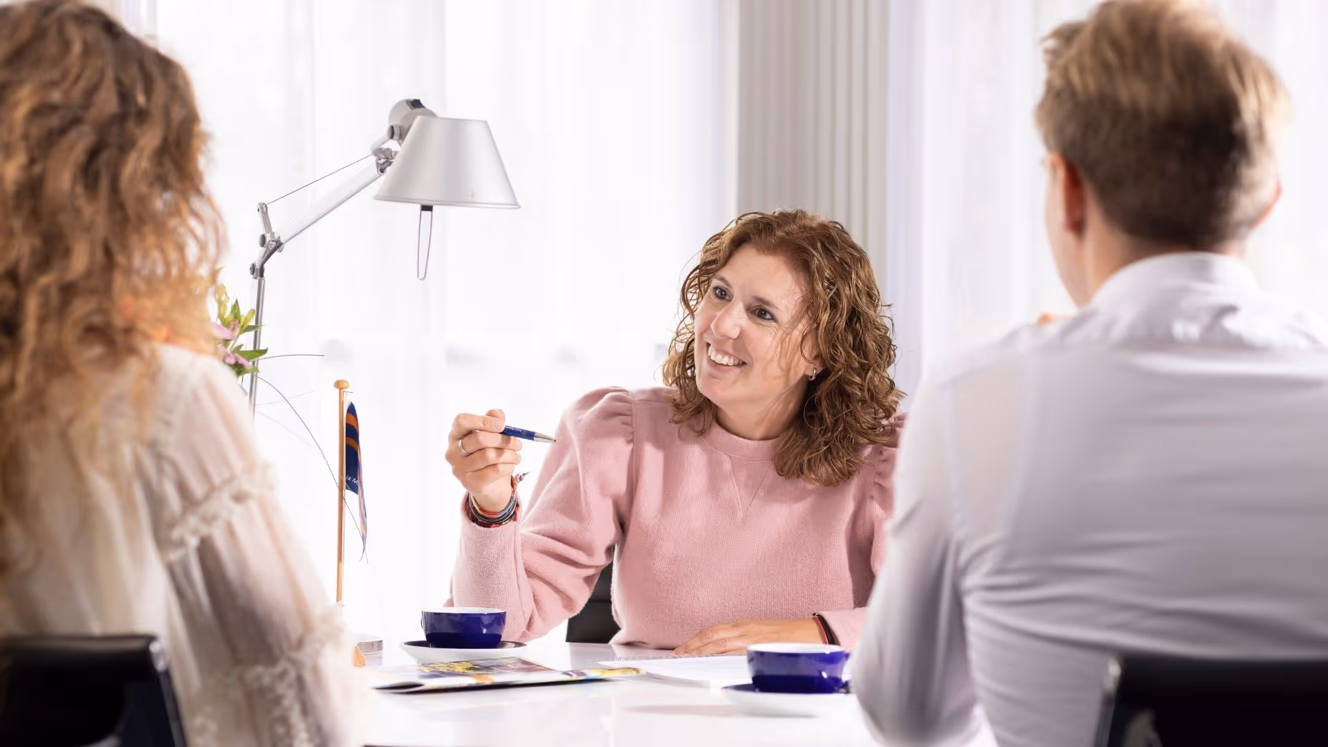 Medewerker adviesgesprek