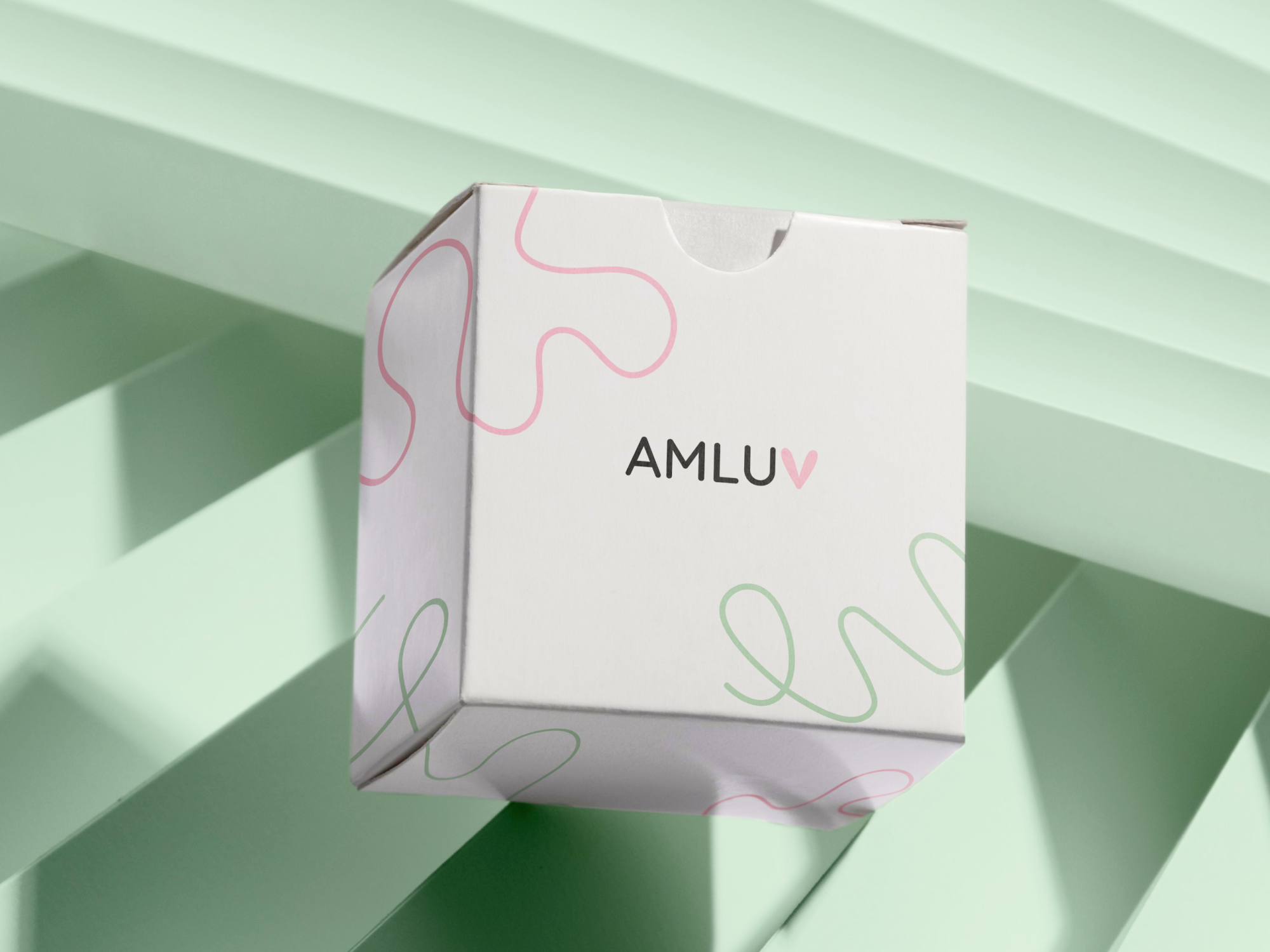 AMLUV packaging