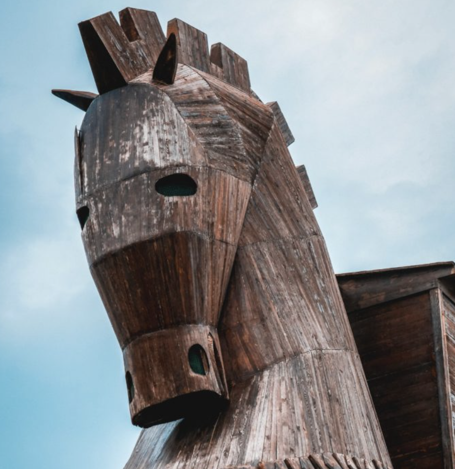 A reproduction of the mythical trojan horse.