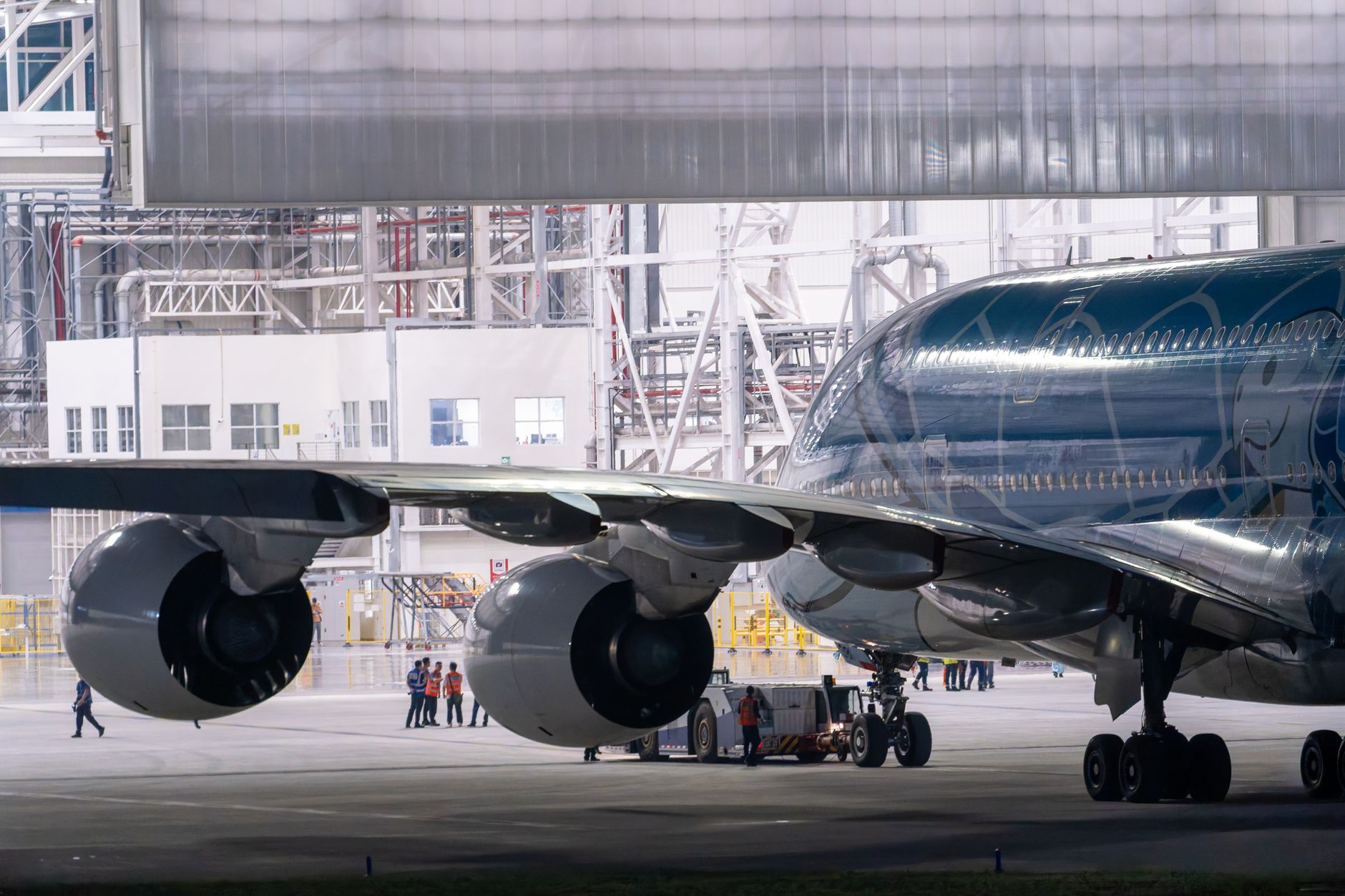 Aircraft AOG recovery explained: how remote maintenance teams return an aircraft to service