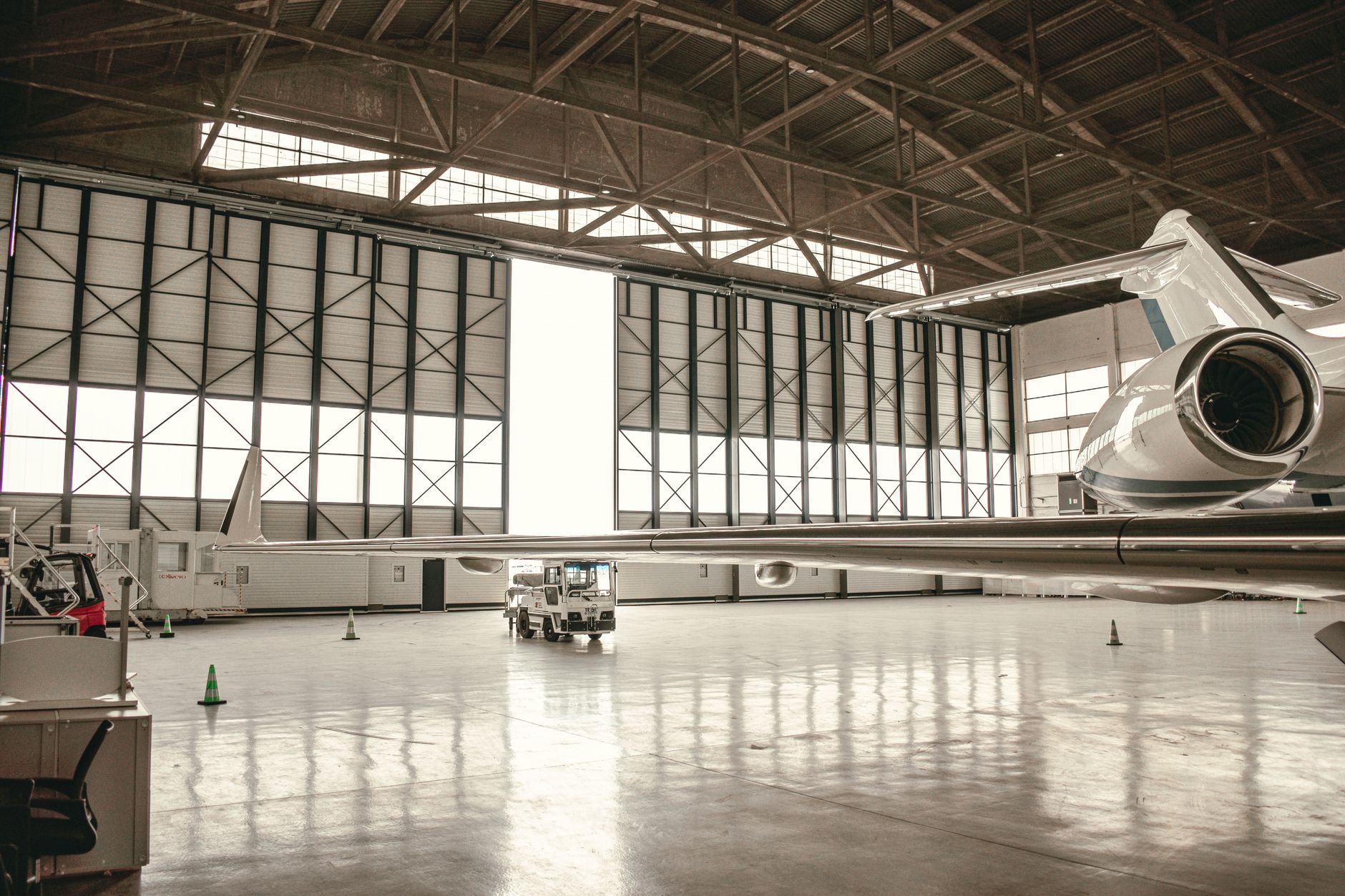 How to Move from Military to Civilian Aircraft Maintenance