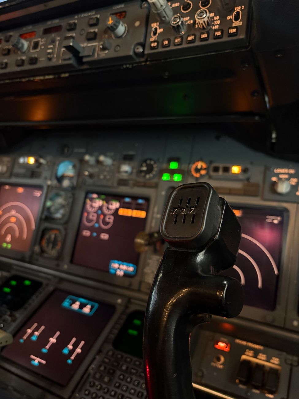 How to Move from Military to Civilian Aircraft Maintenance