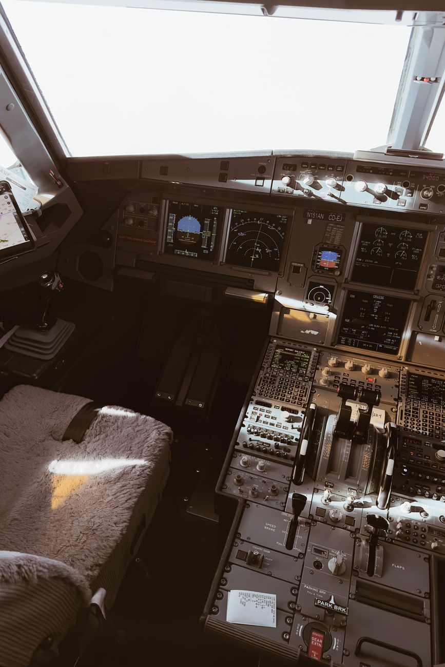 How to apply for a UK CAA Part-66 aircraft maintenance licence