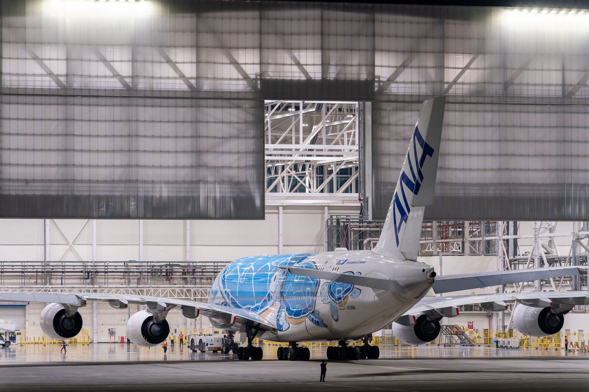Aircraft Engineer vs Aerospace Engineer: What Is the Difference?
