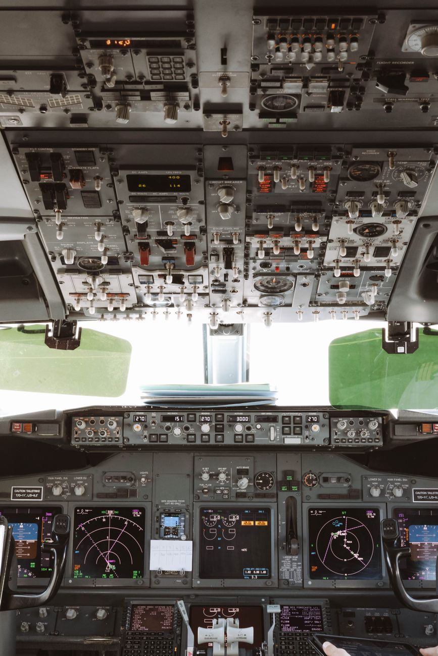 How Engineers Diagnose Intermittent Avionics Faults