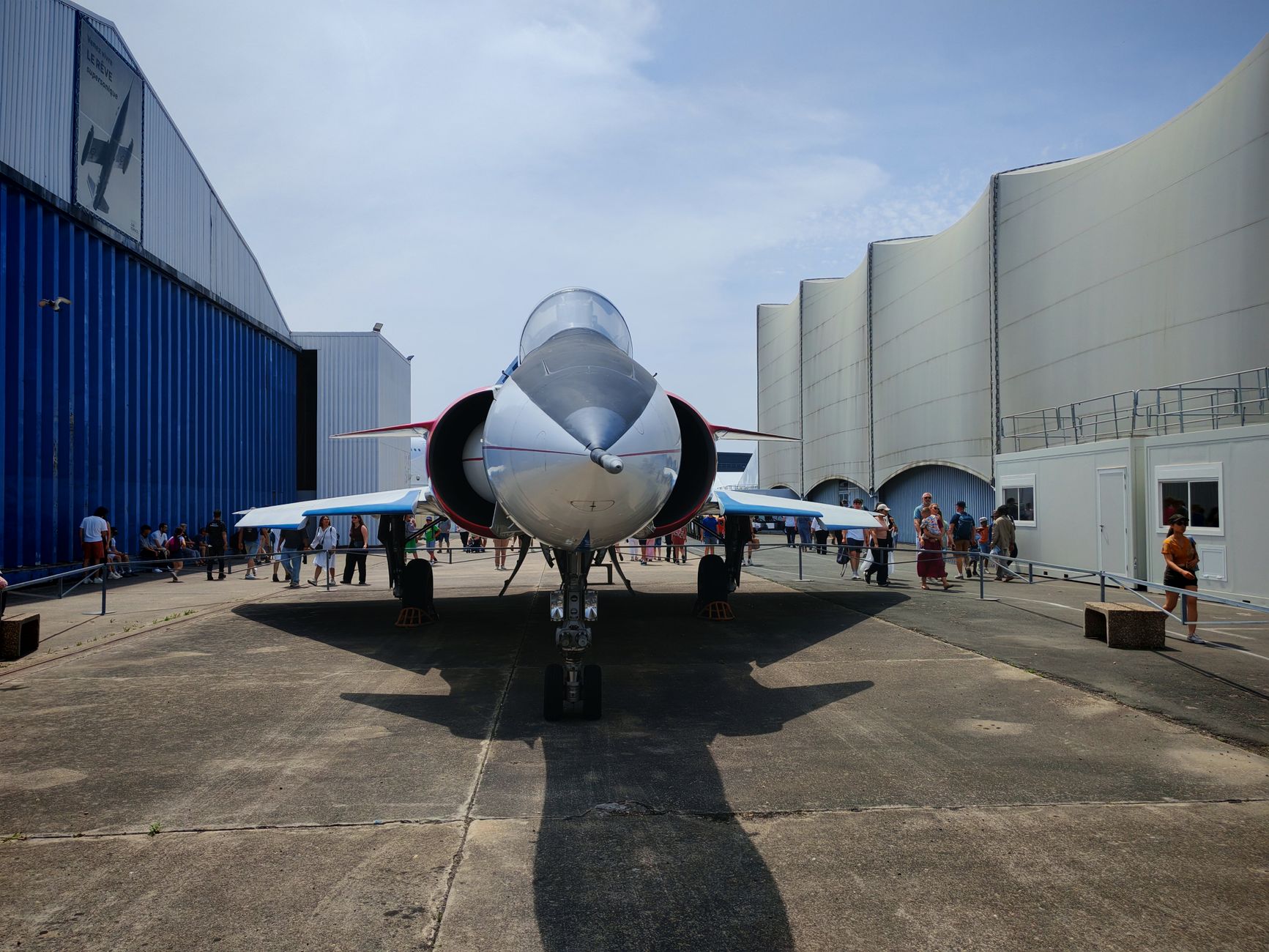 Aircraft Maintenance Shift Handover: What Engineers Must Communicate