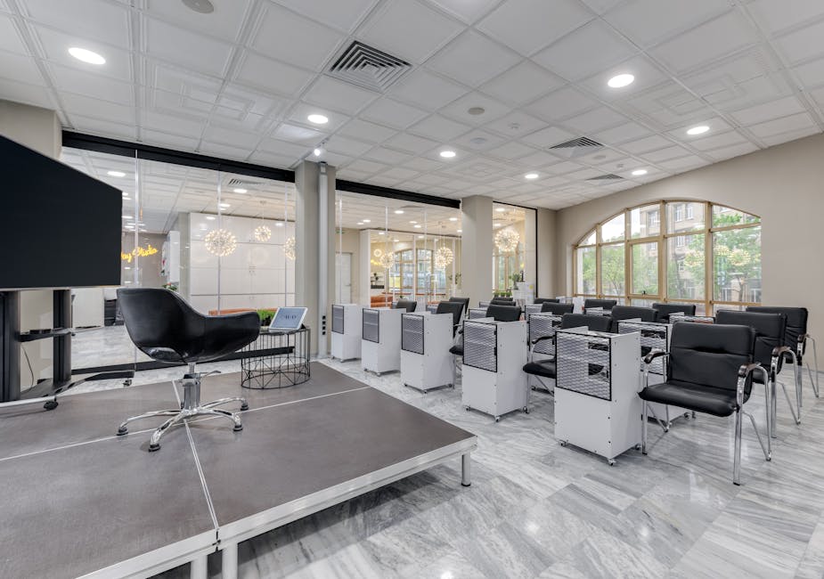 What are the best commercial office cleaning services in Arvada, CO?