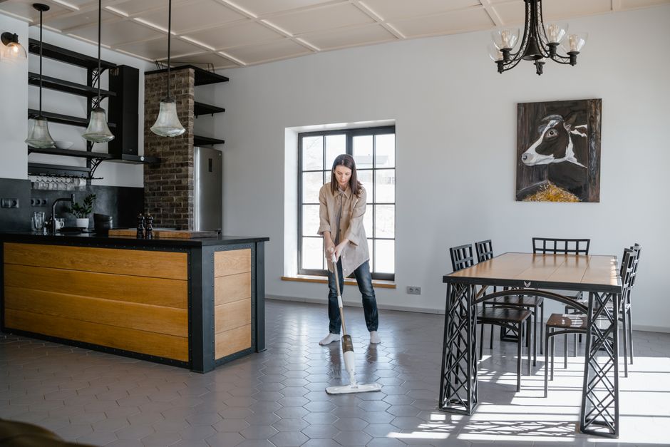 Daily Habits That Keep Your House Tidy Longer