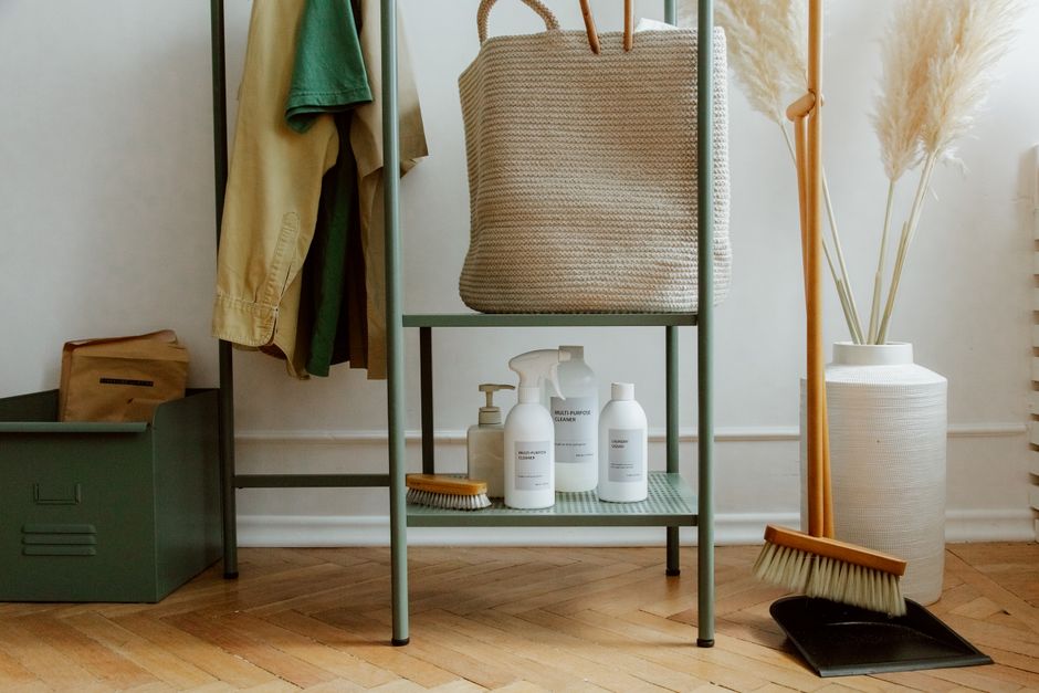 Step-by-Step Guide to Choosing a Green Cleaning Service