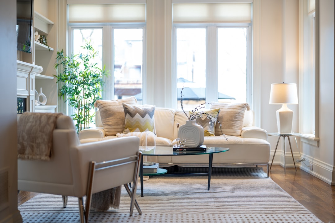 A Comprehensive Guide to What a Professional House Cleaning Service Includes