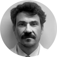 DR DANIEL FOTO