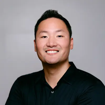 Paul Lee headshot