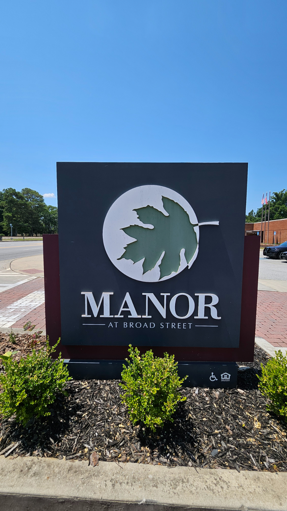 Exterior Manor monument sign
