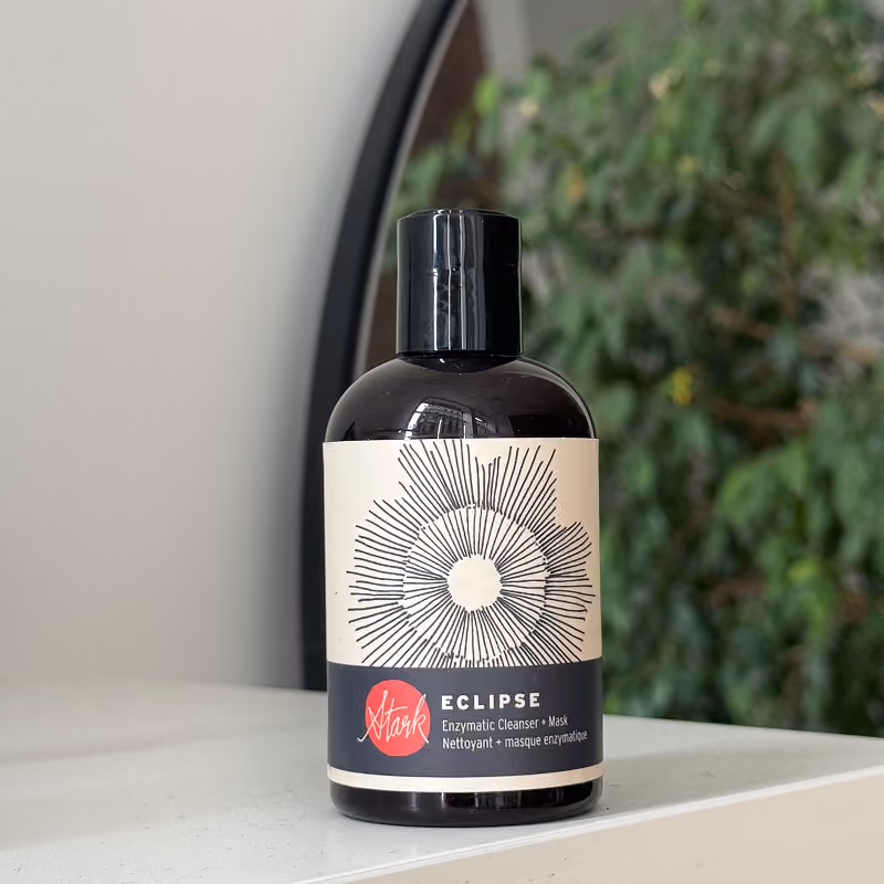 Stark Skincare – Eclipse Activated Cleansing Gel