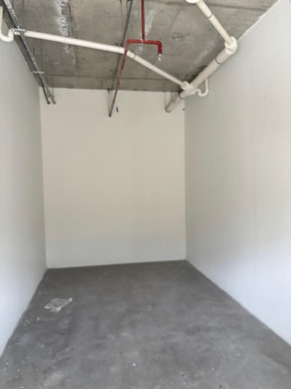 Atlas Local 820 - interior