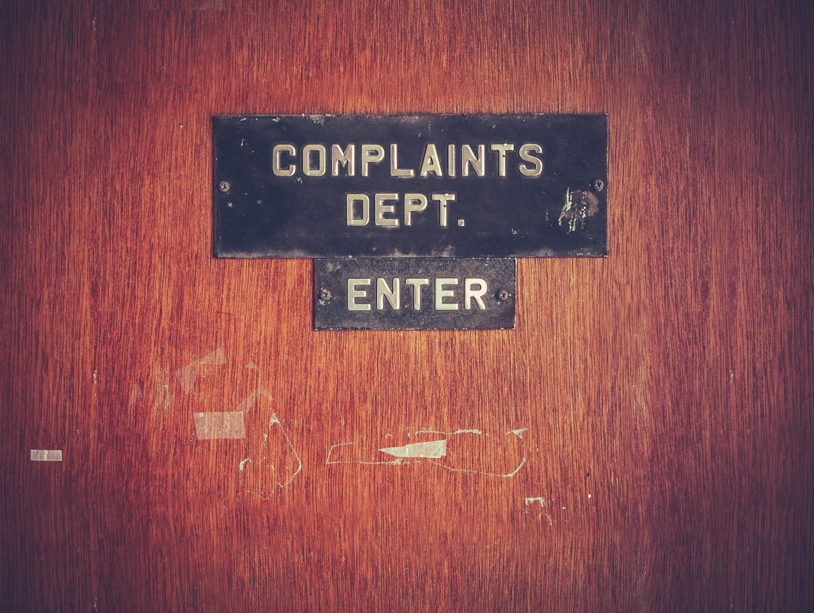 Support should engage with complaints from customers