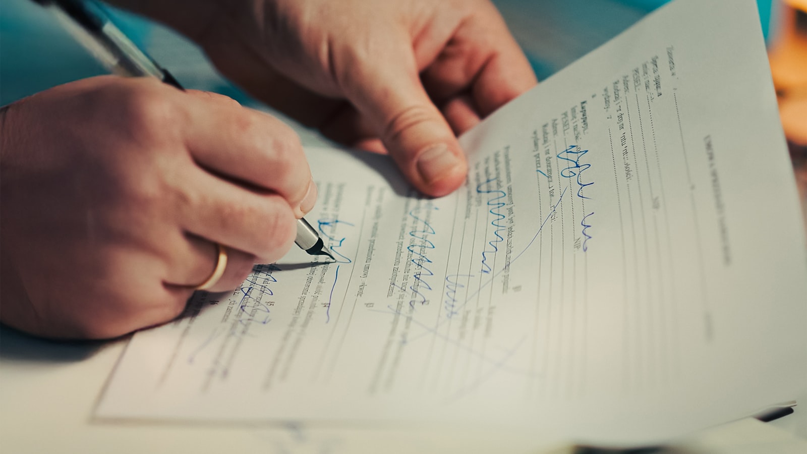 Clause de non-concurrence : jusqu'à quand l'employeur peut-il y renoncer après une démission ?