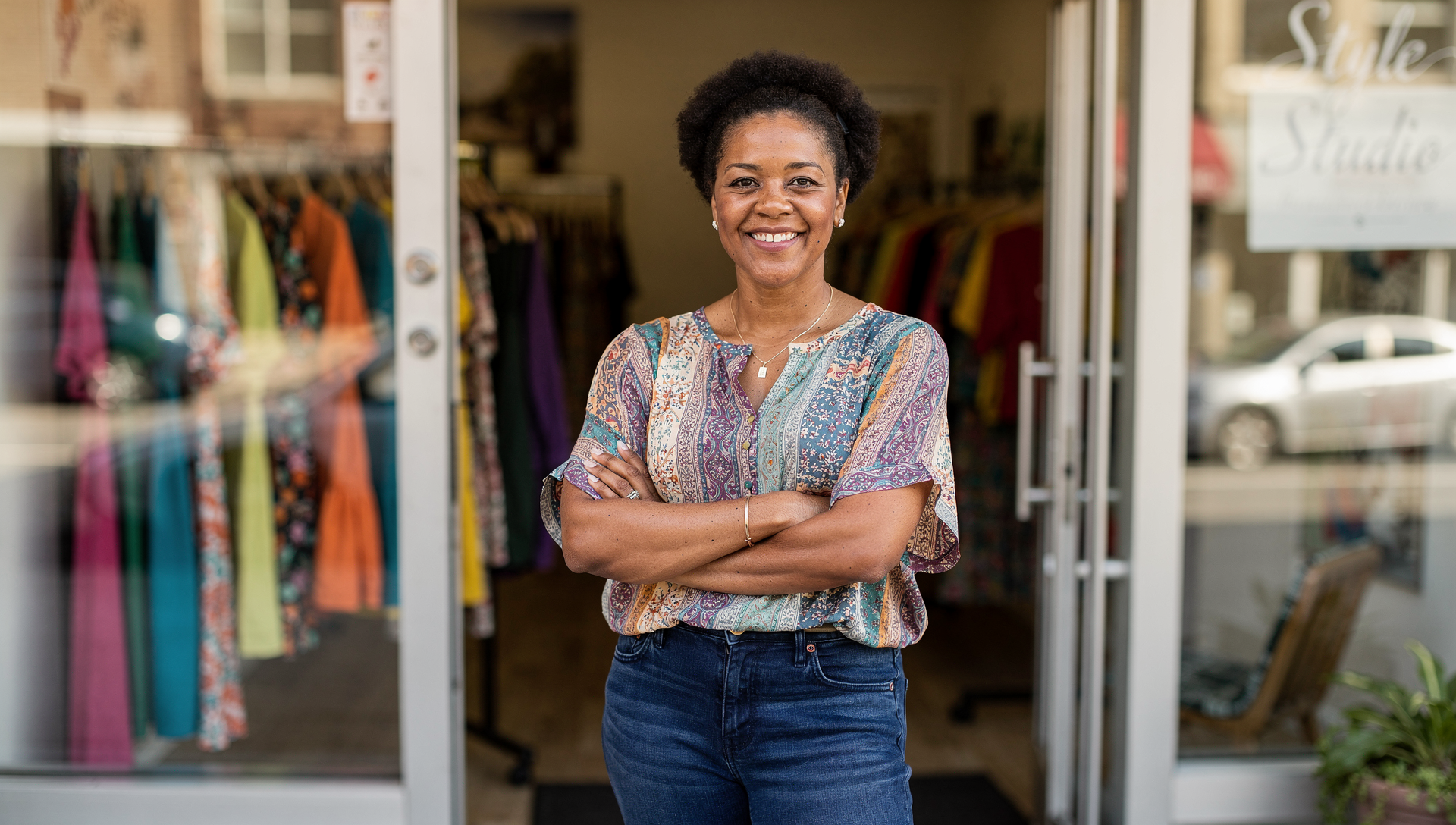 Unlocking Wealth: How Private Syndication Club Real Estate Syndications and Merchant Cash Advances Empower Investors and Small Business Owners