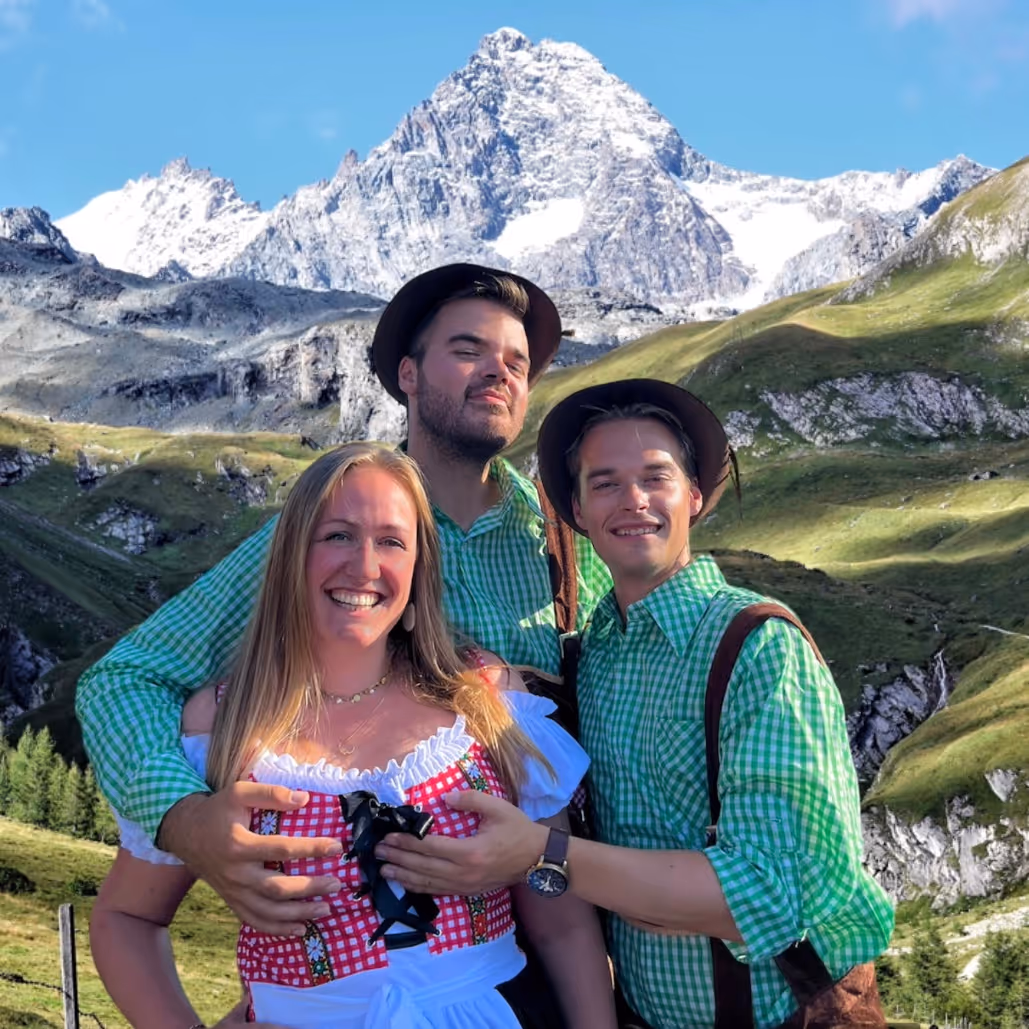 Zwei Freunde und MC Lori