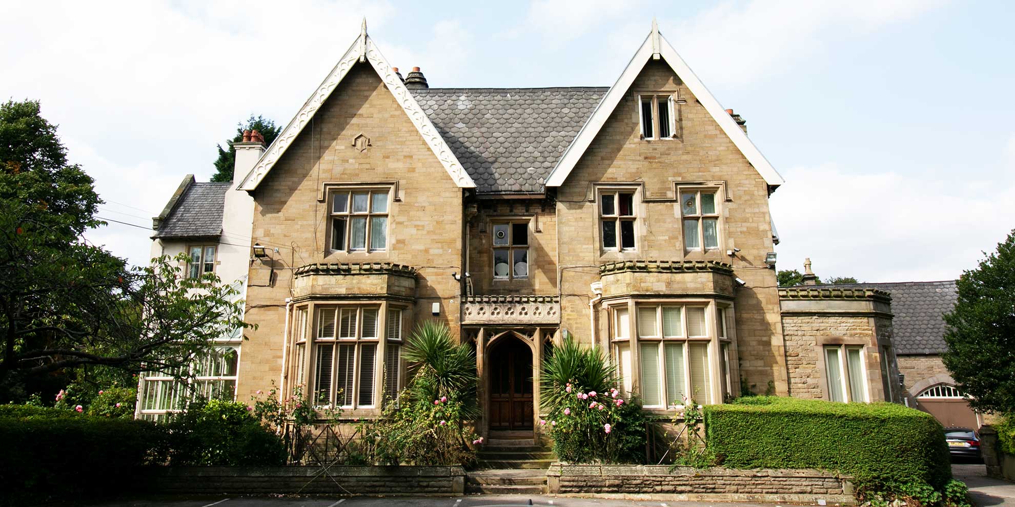 Langdale Hall, Manchester