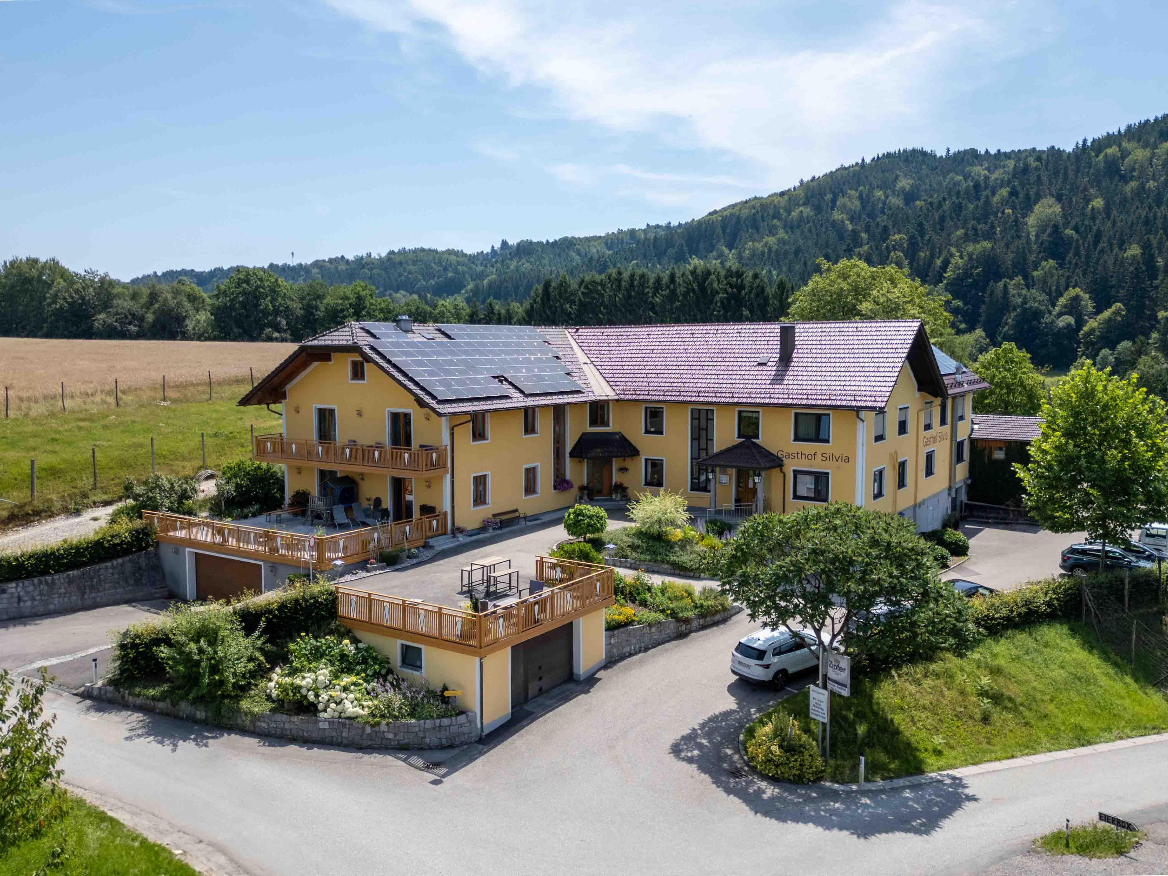 Das Haus von Gasthof Silvia von oben