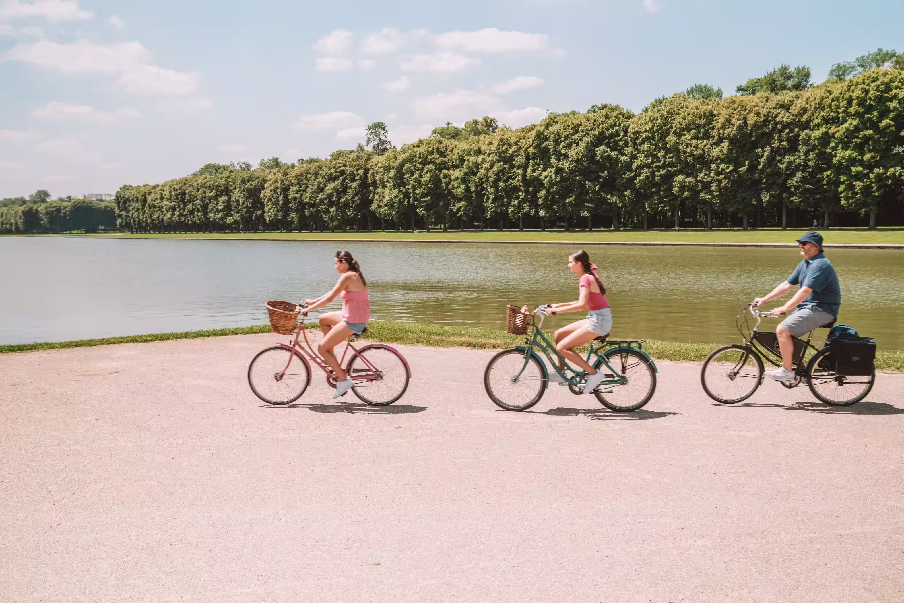 E-bike Tour in the Gardens