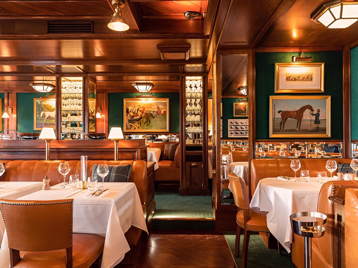 Gastronomic pause in Deauville