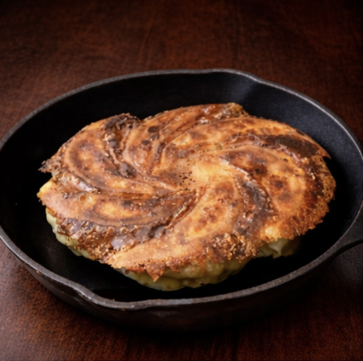 Gogyo gramercy : ippudo V Gyoza dumplings filled with umami