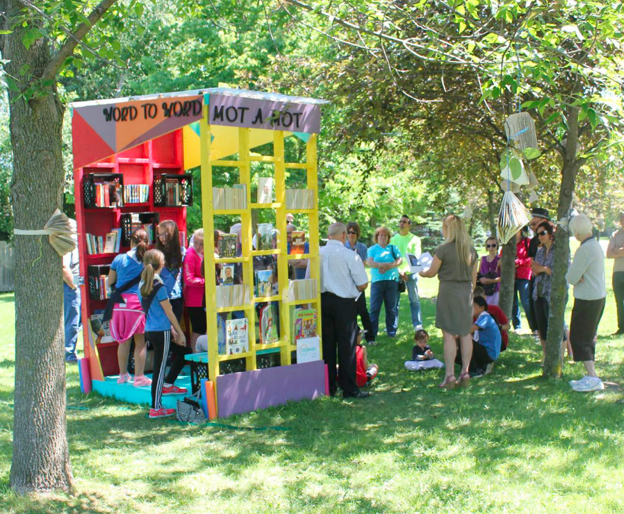 Micro-library and community installation Pincourt
