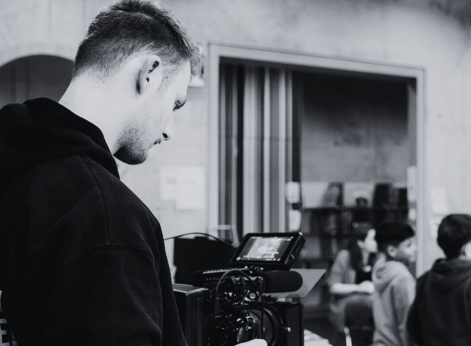 Jonah am Set