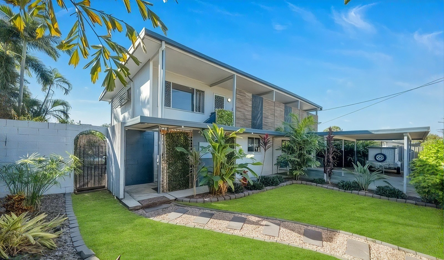 Rhodes St, Heatley QLD