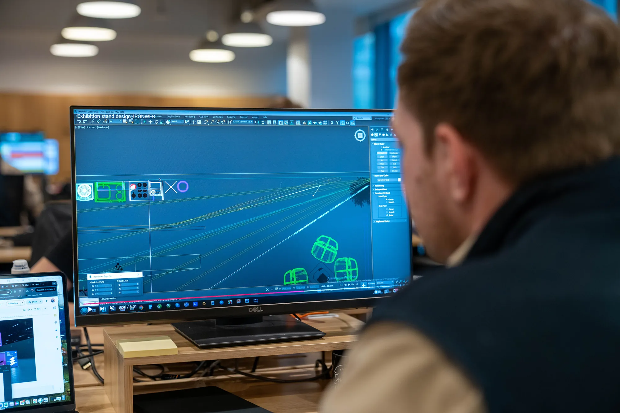 An INCEPTION designer developing an exhibition stand in 3D